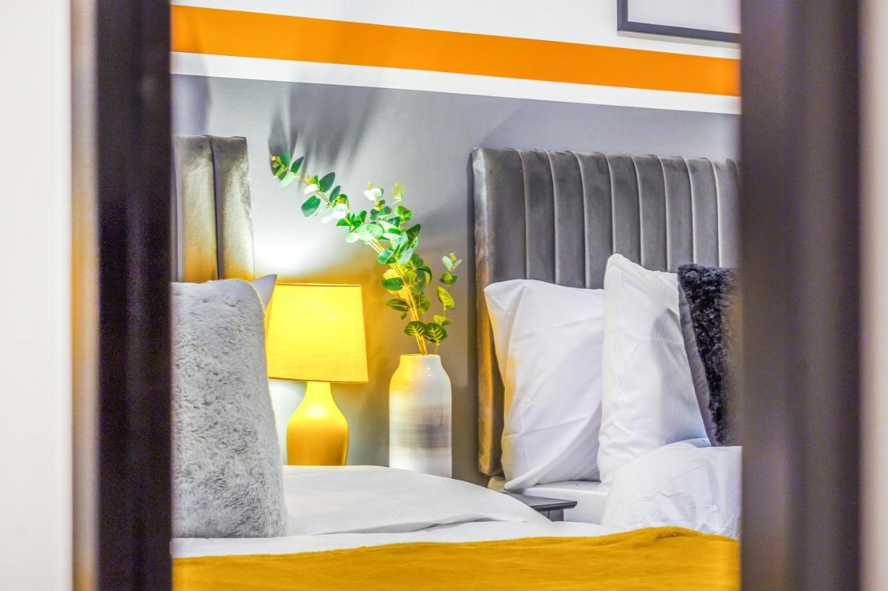Spacious City Centre Apartment - Sleeps 8 Liverpool Eksteriør billede